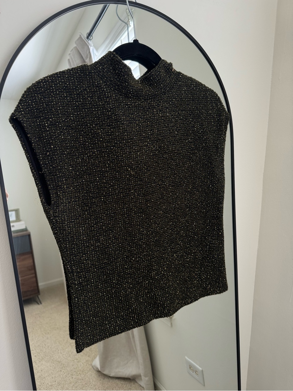 Zara Black & Gold Metallic Sleeveless Turtleneck Sweater Vest